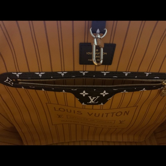 Limited edition Louis Vuitton Jungle NeverFull - Picture 7 of 7